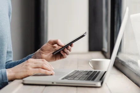 Online Service Scheduling